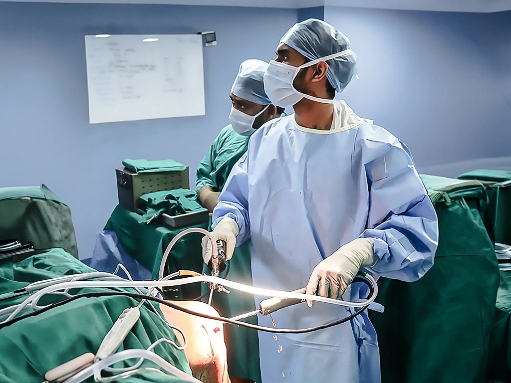 Dr. Nihar Modi Doing Surgery 1