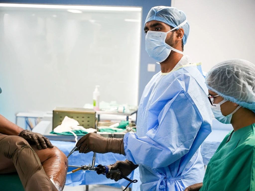 Dr. Nihar Modi in Surgery